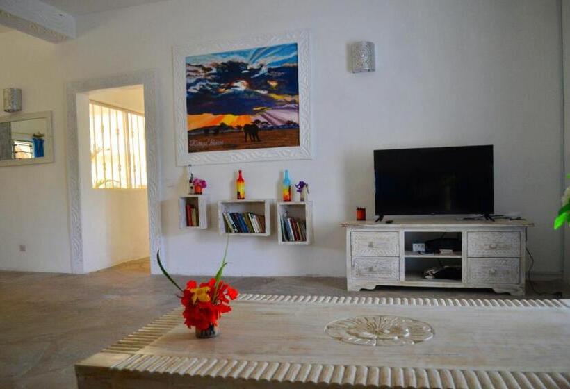 سوییت, Kimya House, Watamu