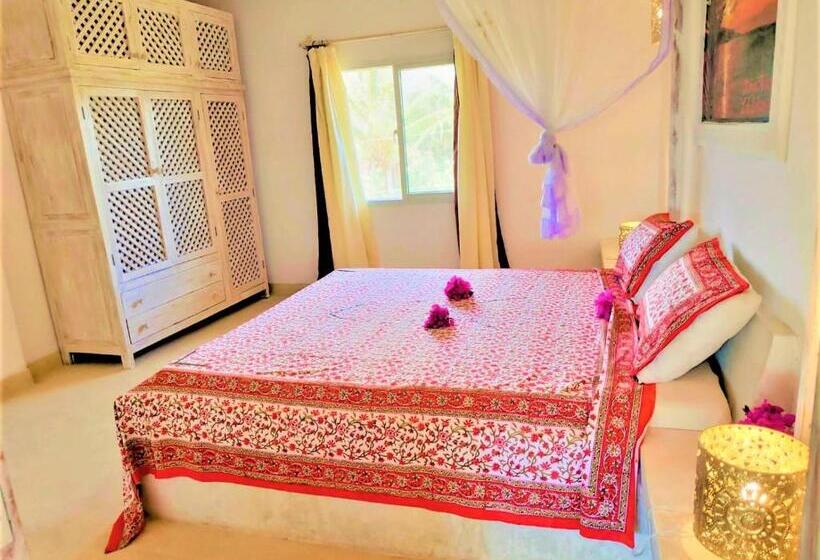 اتاق استاندارد با تخت بزرگ, Kimya House, Watamu