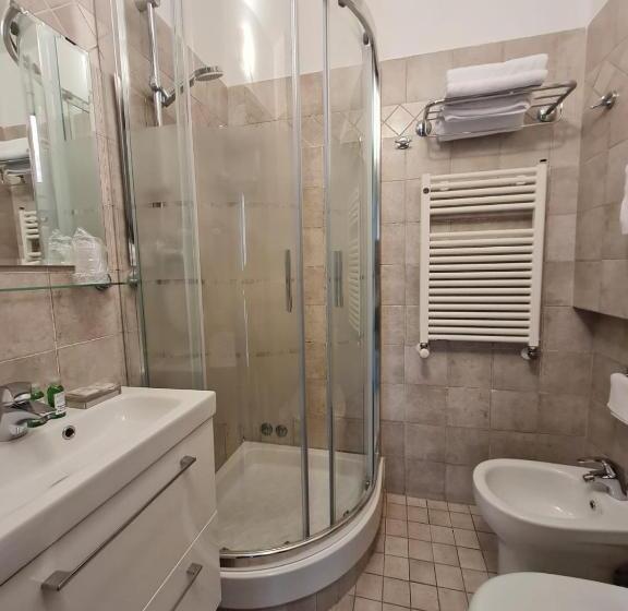 اتاق استاندارد, La Magnolia B&b