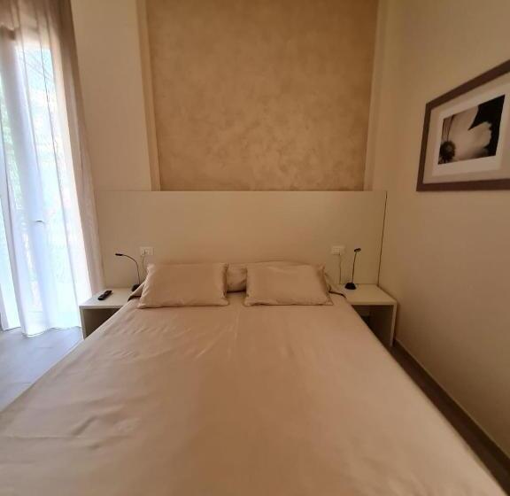 اتاق استاندارد, La Magnolia B&b