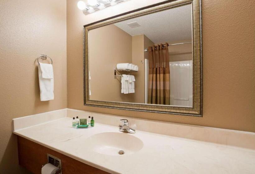 Четырехместный Номер Стандарт, Grandstay Residential Suites Hotel   Eau Claire