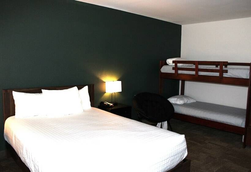 패밀리 스위트, Boothill Inn And Suites
