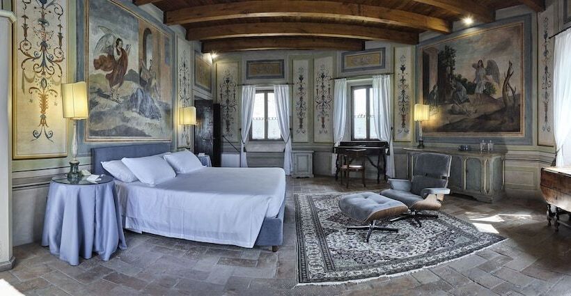 标准工作室, Palazzo Viviani Castello Di Montegridolfo