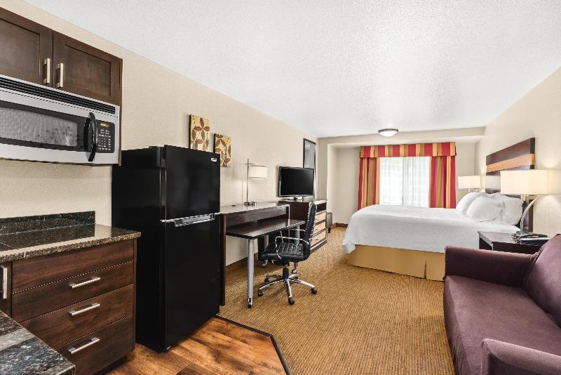 Номер Executive Кровать Кинг, Holiday Inn Express Portland Se   Clackamas Area, An Ihg