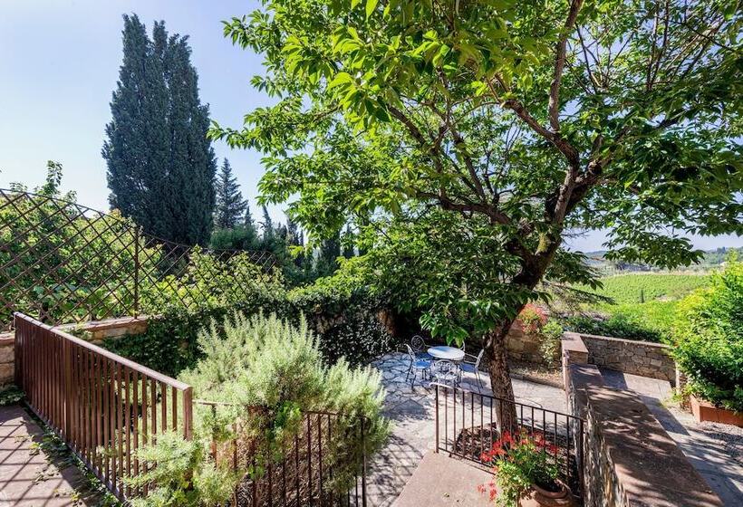 Полулюкс, Relais Vignale & Spa