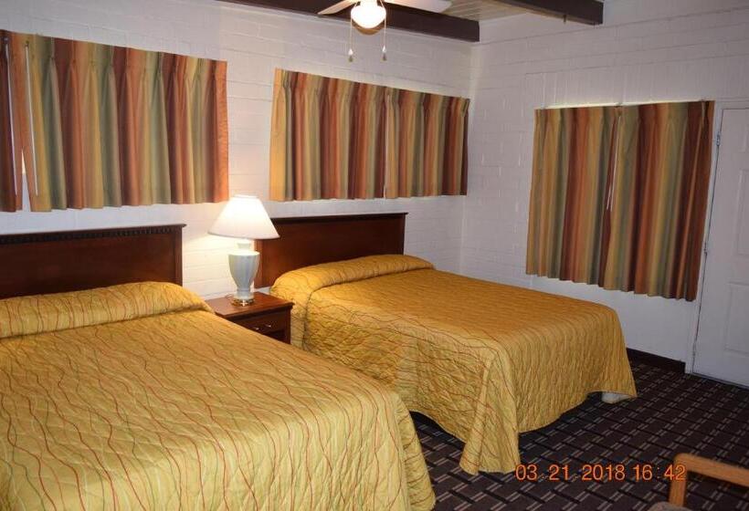 디럭스 룸, Stanlunds Inn And Suites