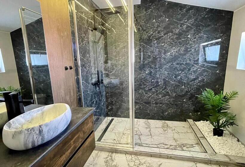 수피리어 룸, Zen Hotel Focșani