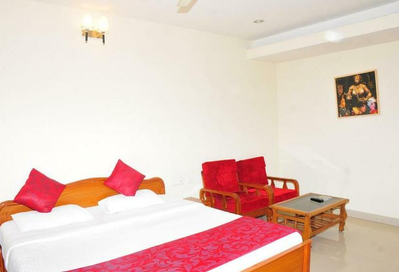 豪华房间, Kstdc Hotel Mayura Velapuri Belur
