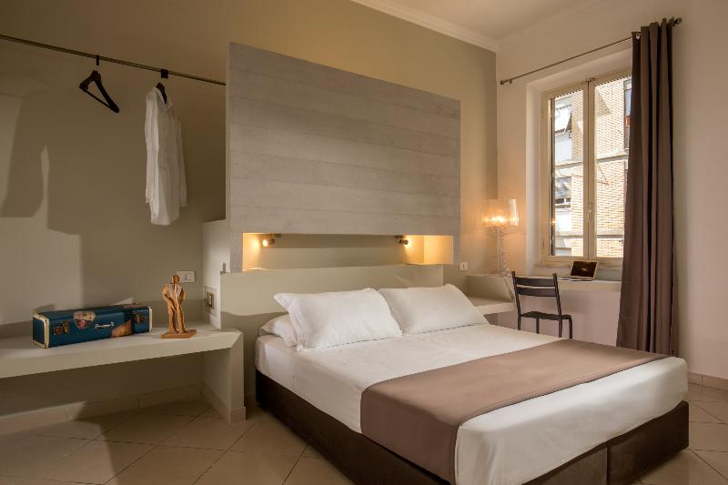 اتاق استاندارد, Crossroad