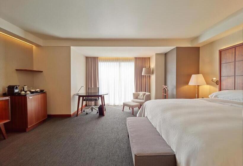 스탠다드 룸 킹사이즈 침대, Grand Fiesta Americana Chapultepec