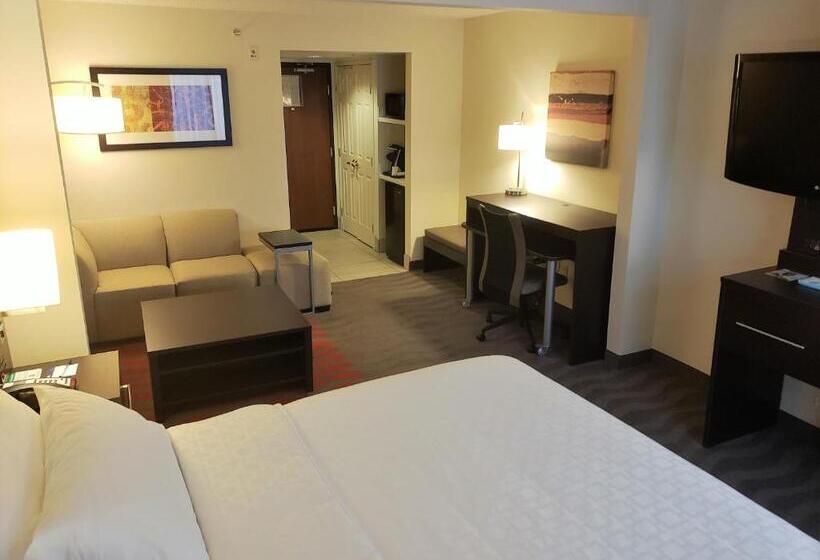 Номер Стандарт Кровать Кинг Адаптированный для Инвалидов, Holiday Inn Express Portland West/hillsboro, An Ihg