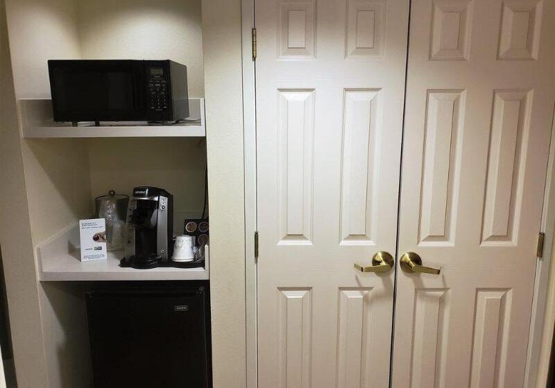 Стандартный Номер Кровать Кинг, Holiday Inn Express Portland West/hillsboro, An Ihg