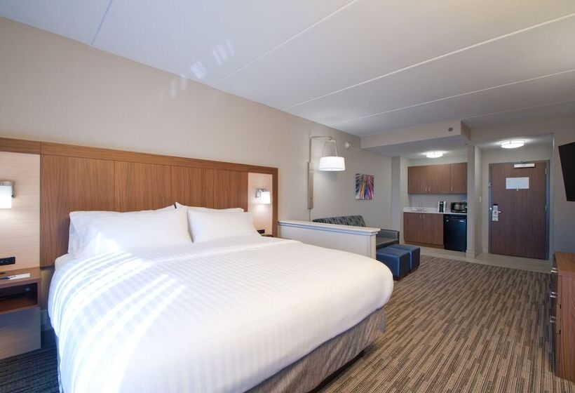 Люкс, Holiday Inn Express Quantico   Stafford, An Ihg