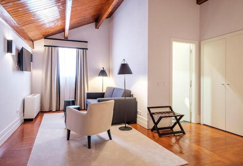 Suite Superior, Octant Lousa