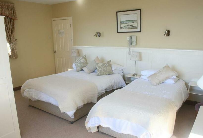 Family Suite, Roundstone House