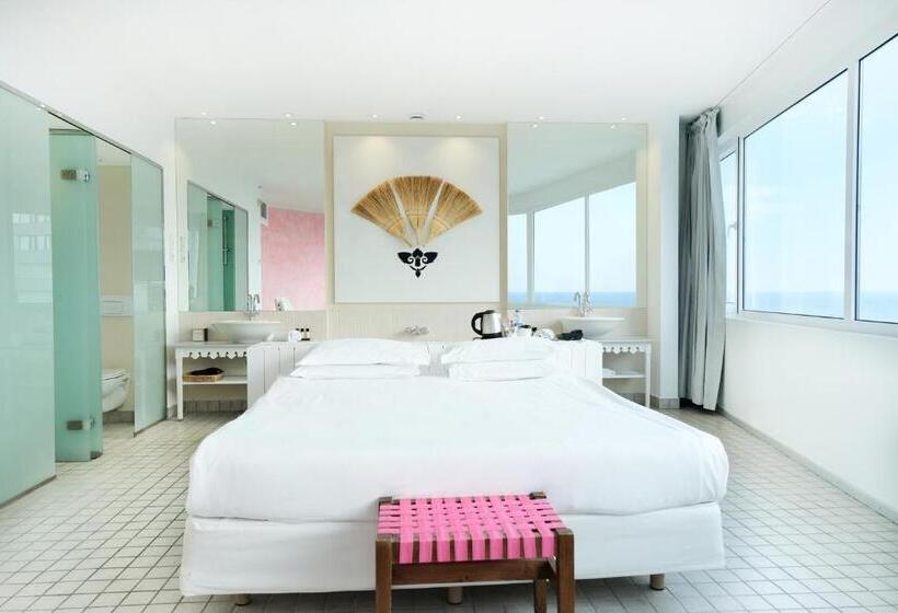 Deluxe Room, The Marmara Antalya
