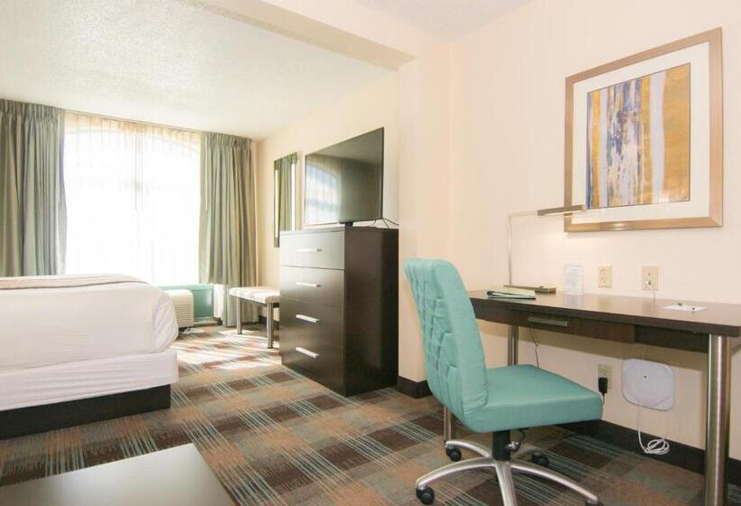 Люкс Deluxe Кровать Кинг, Wingate By Wyndham   Orlando International Airport  Free Hot Breakfast