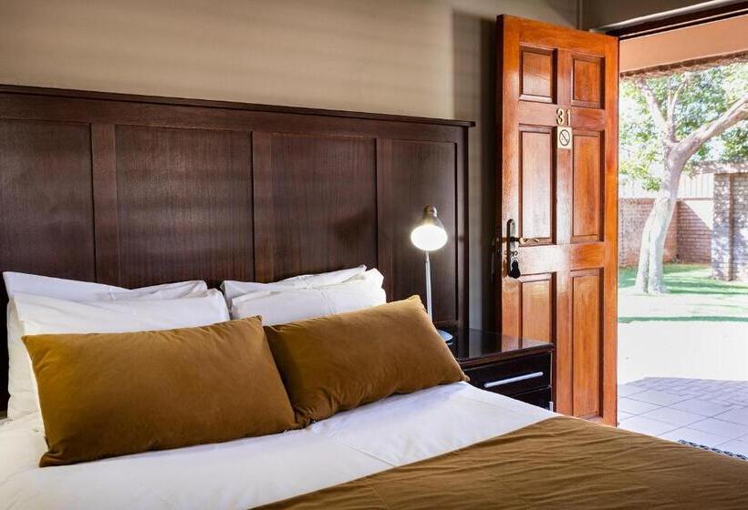 Номер Deluxe, Kathu Gamagara Lodge