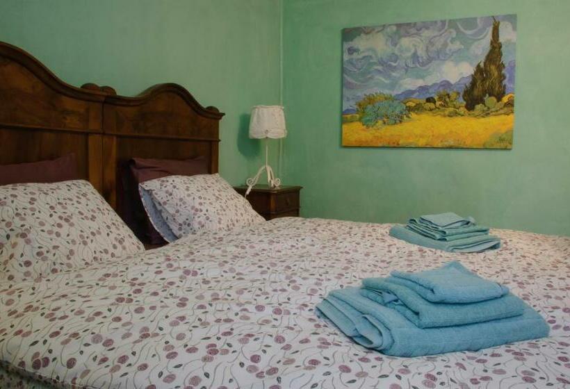 Номер Стандарт с Балконом, Chez Marianne Chambres D Hôtes