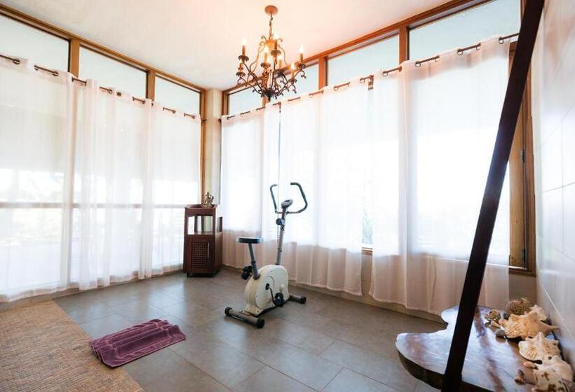 Quarto Deluxe Cama King, Punta Duarte Garden Inn