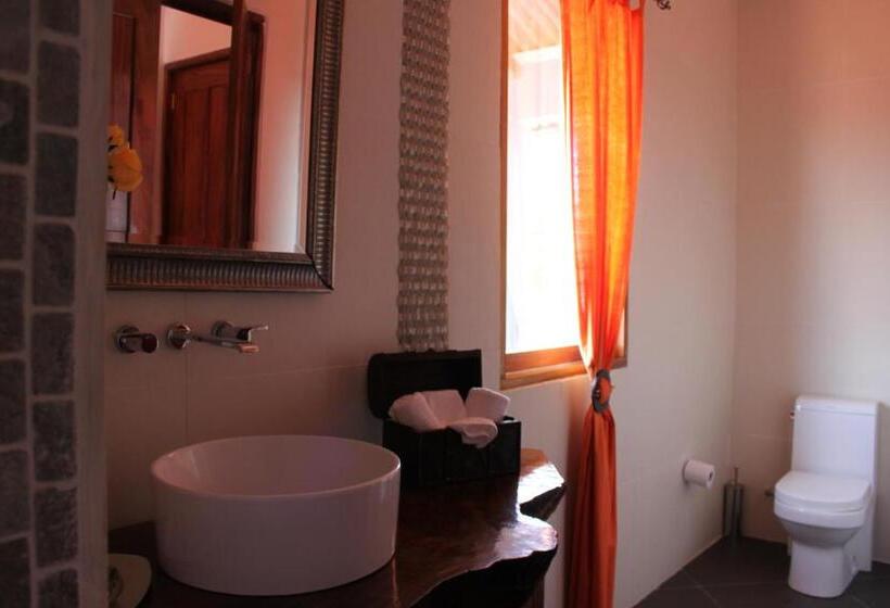 Quarto Estandar com Sacada, Punta Duarte Garden Inn