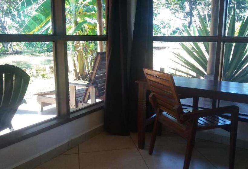 스탠다드 스튜디오 킹침대, Punta Duarte Garden Inn