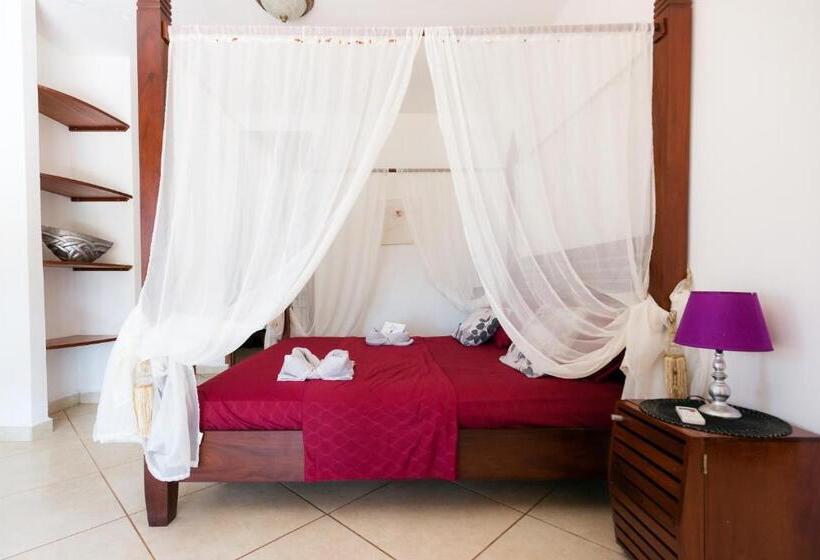 스탠다드 스튜디오 킹침대, Punta Duarte Garden Inn