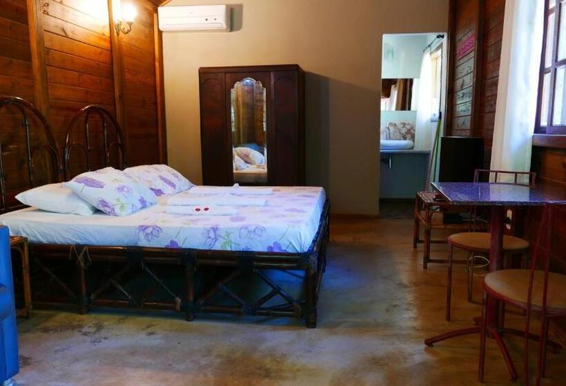 Бунгало Стандарт Вид на Сад, Pousada Camping Porto Grande
