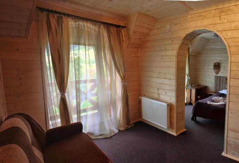 Четырехместный Номер Стандарт, Oksamit Resort
