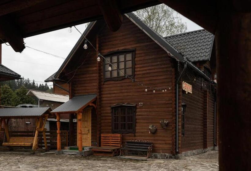 Дом 1 Спальня, Oksamit Resort