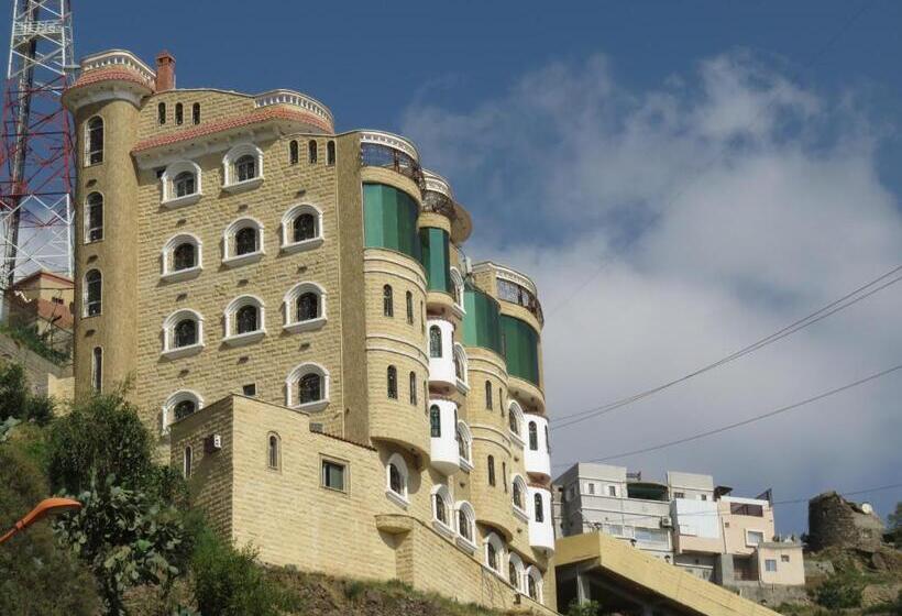 수피리어 스위트, فندق فيفاء