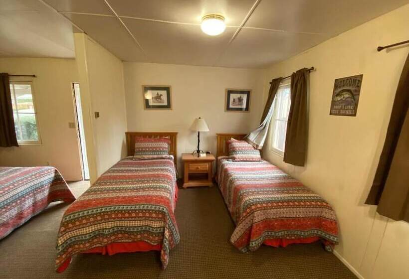 家庭间, Independence Courthouse Motel