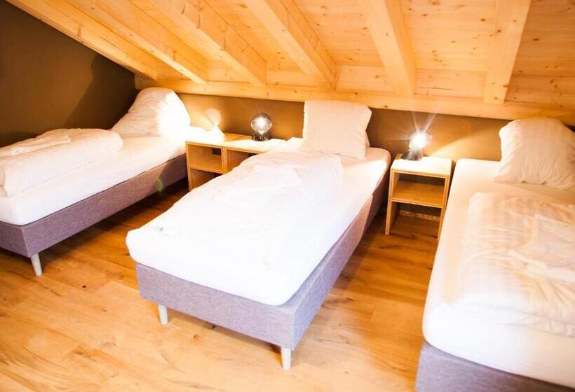 5人标间, Nangijala Guest House