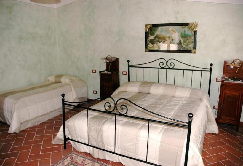 Номер Стандарт Трехместный, Piccolo Hotel San Valentino