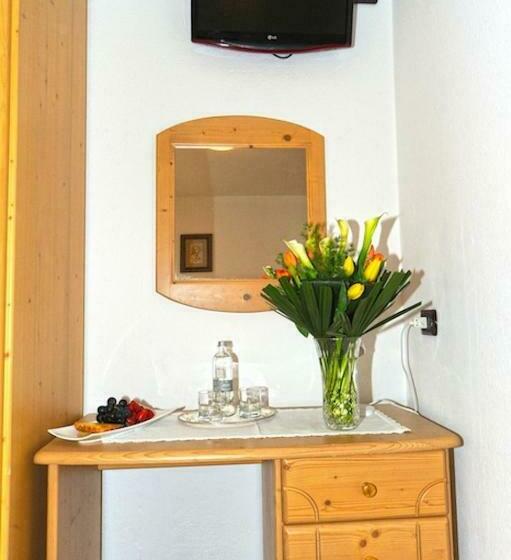标准单人间, Albergo Ristorante Alle Codole
