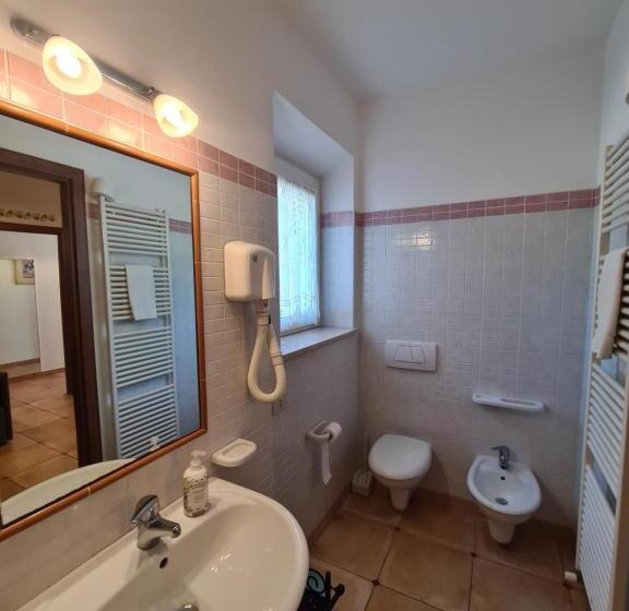 اتاق لوکس, Bio Agriturismo Mare In Campagna