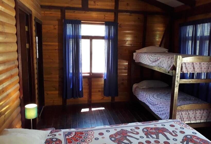 샬레, Cabinas La Playa