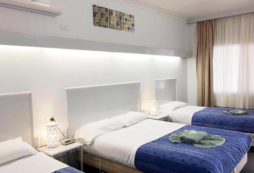 Семейный Номер, Motel St Arnaud