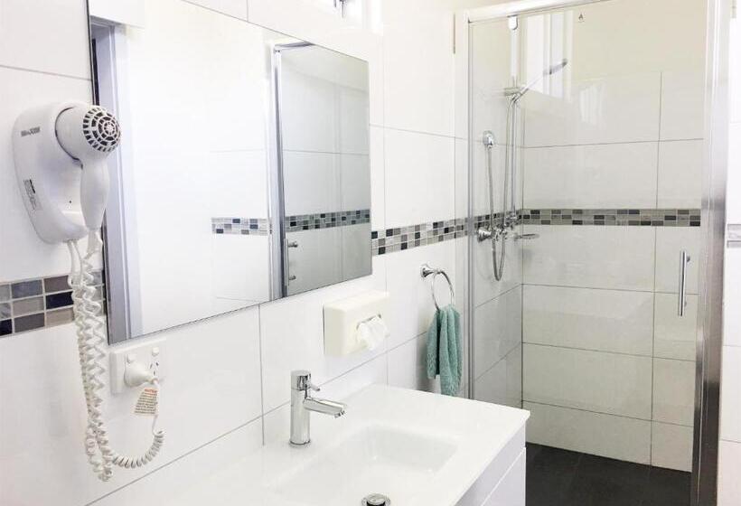 Номер Стандарт, Motel St Arnaud