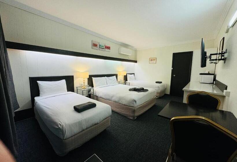 Семейный Номер, Motel St Arnaud