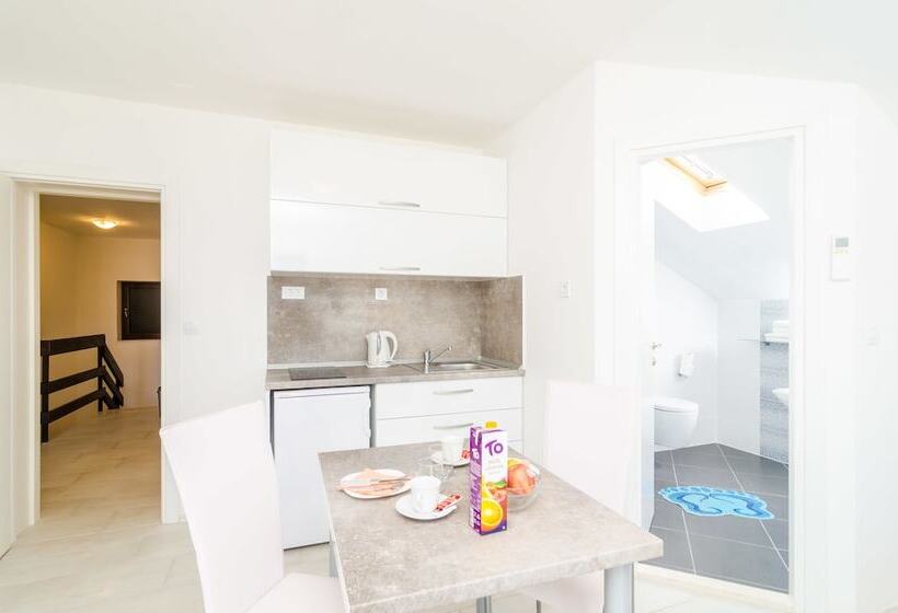 Студио Superior Вид на Море, Cina Apartments