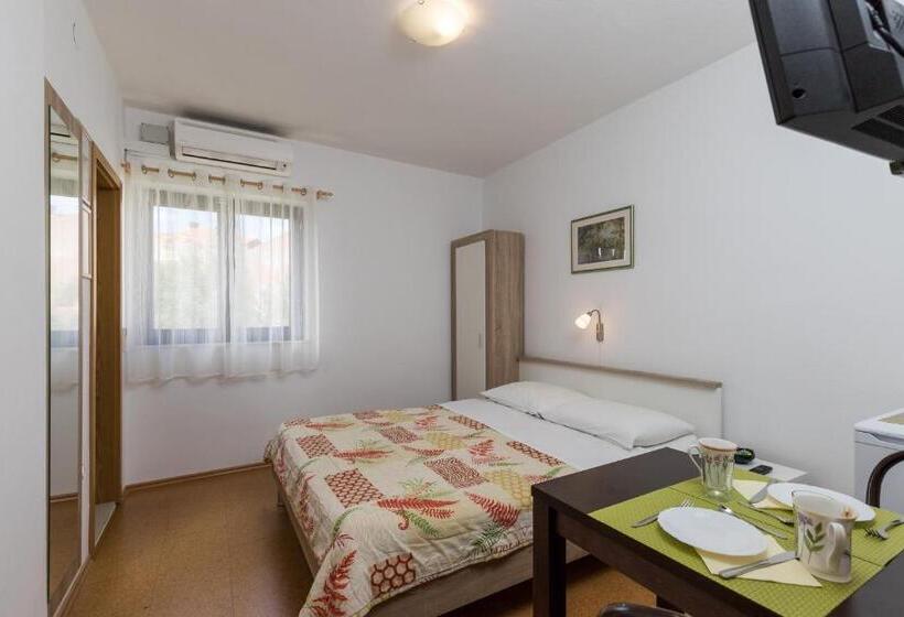 Номер Basic, Cina Apartments