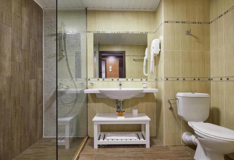Quarto Estandar com Sacada, Nobel Ultra All Inclusive   Free Beach Access