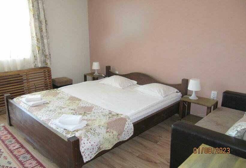스탠다드 발코니 룸, Guest House Belchin View