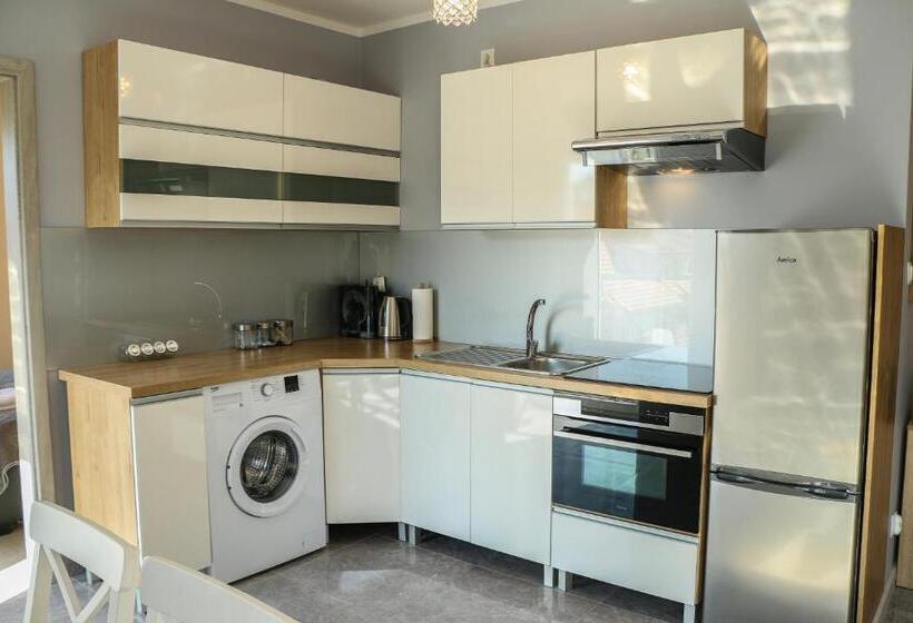 شقة غرفتين, Osiedle Cesarskie Apartamenty   Parking   Apartamenty Bryza