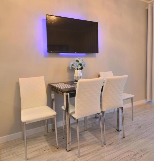 استودیوی استاندارد, Osiedle Cesarskie Apartamenty   Parking   Apartamenty Bryza