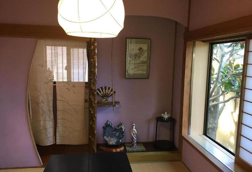 Семейный Номер, Masugataya Ryokan