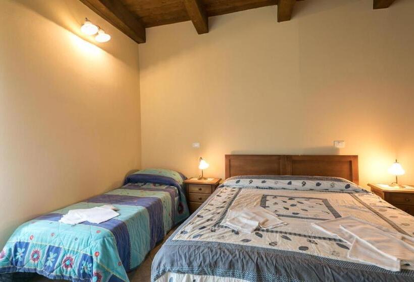 스탠다드 트리플 룸, Agriturismo L Antico Frutto