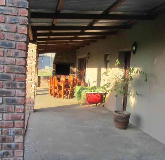Шале 1 Спальня, Melkboom Guest Farm
