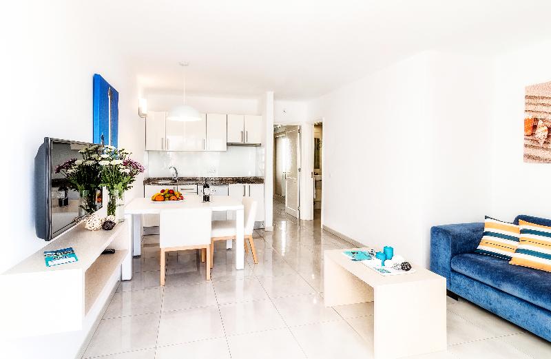 Апартаменты Superior 1 Спальня, Apartamentos Livvo Oasis